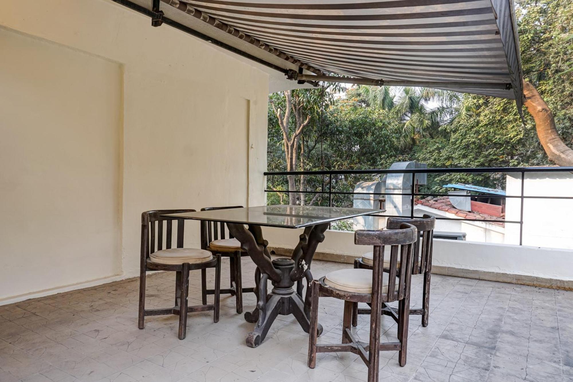 Hotel Galaxy Residency Kalyani Nagar Пуна Экстерьер фото